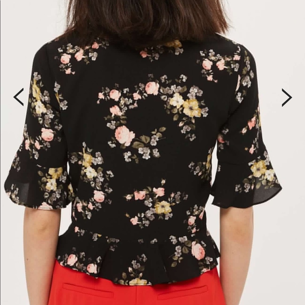 Topshop Petite Floral ruched crop blouse - Picture 4 of 8